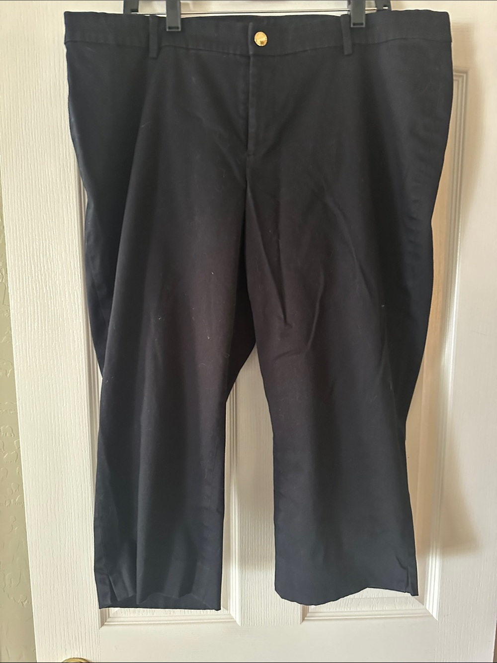 082 Ralph Lauren Black Chinos with Gold Button Capris